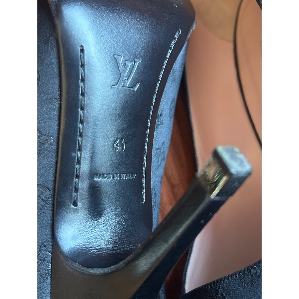 Louis Vuitton Monogram Satin Pointed Toe Pumps Black Womens US 10.5 - Picture 7 of 13